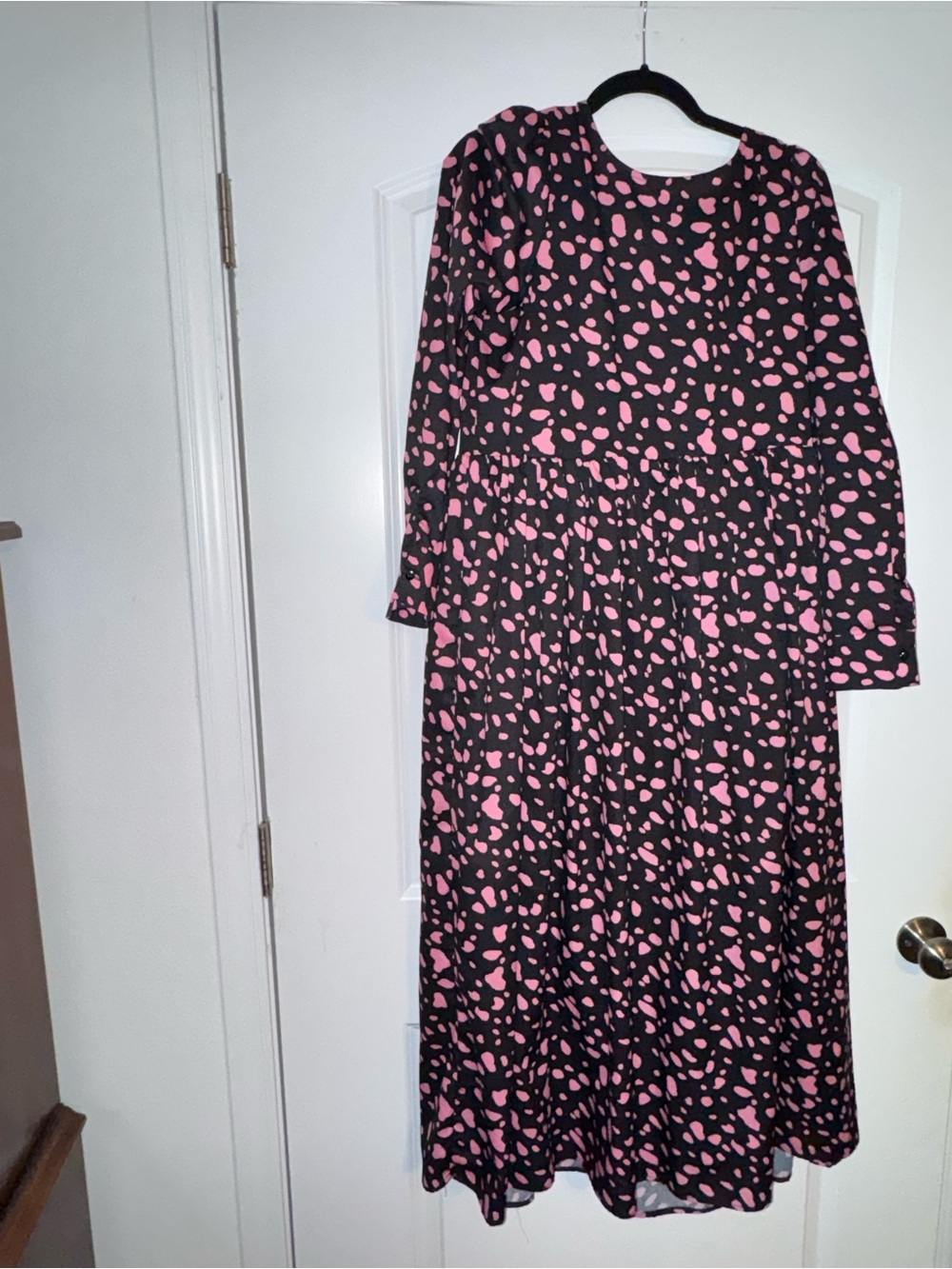 Black and Pink Printed Long Sleeve Midi Dress